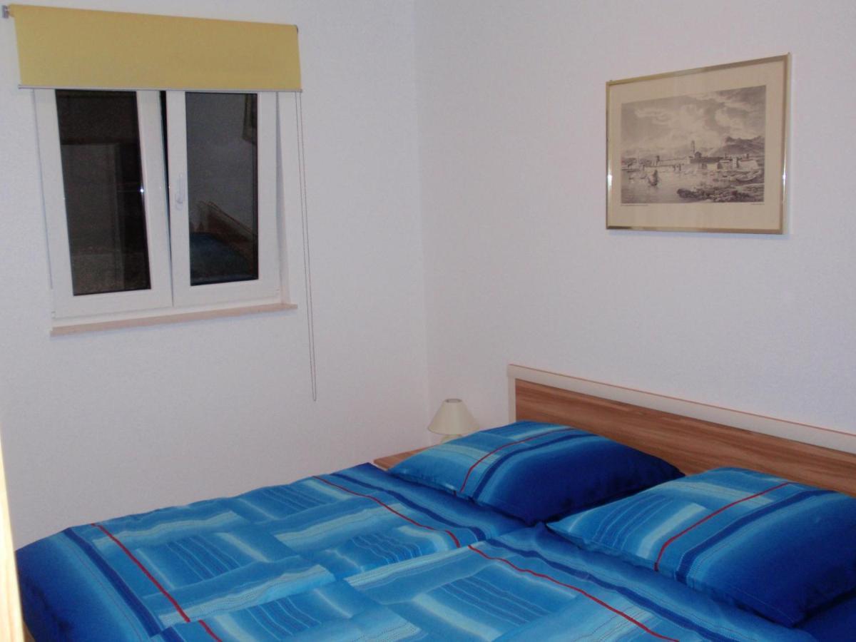 Apartmani Area Doma โตรกีร์ ภายนอก รูปภาพ